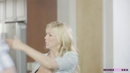 Любительское Видео Семьи Би