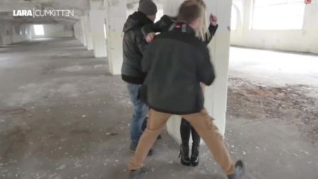 Девушка Писает Рабу Врот